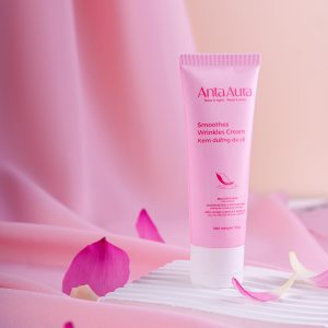 Kem dưỡng da cổ