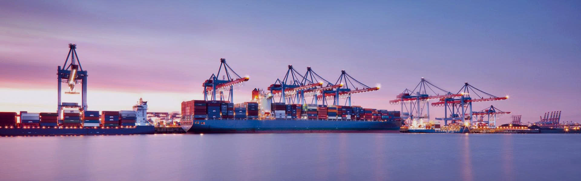 Vận chuyển đường biển quốc tế